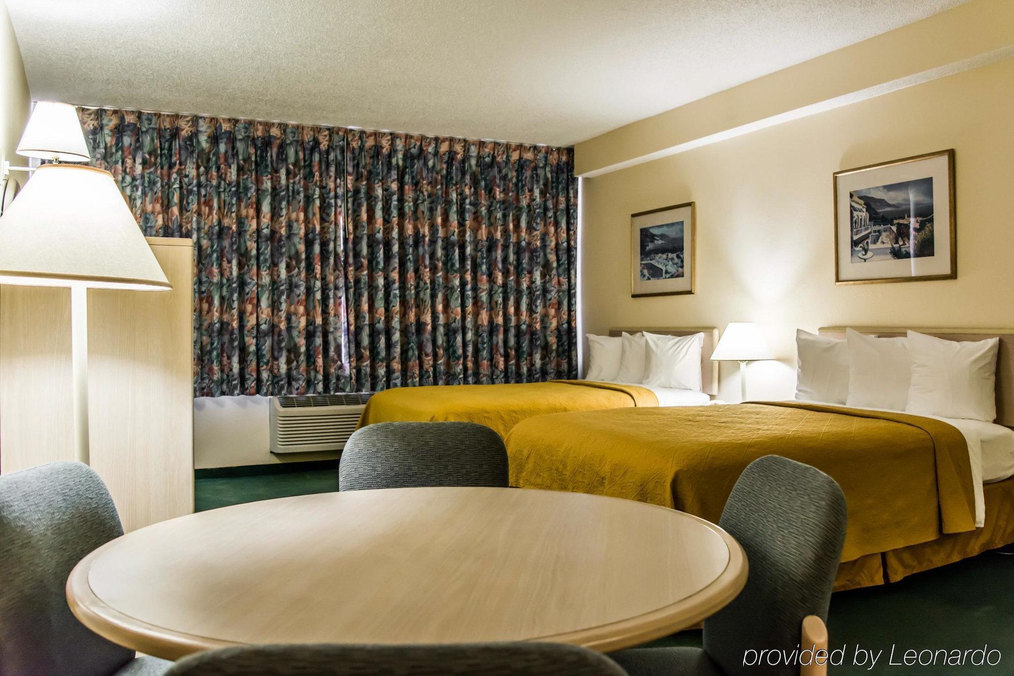 Quality Inn And Suites Golf Resort Golden Gate Eksteriør billede
