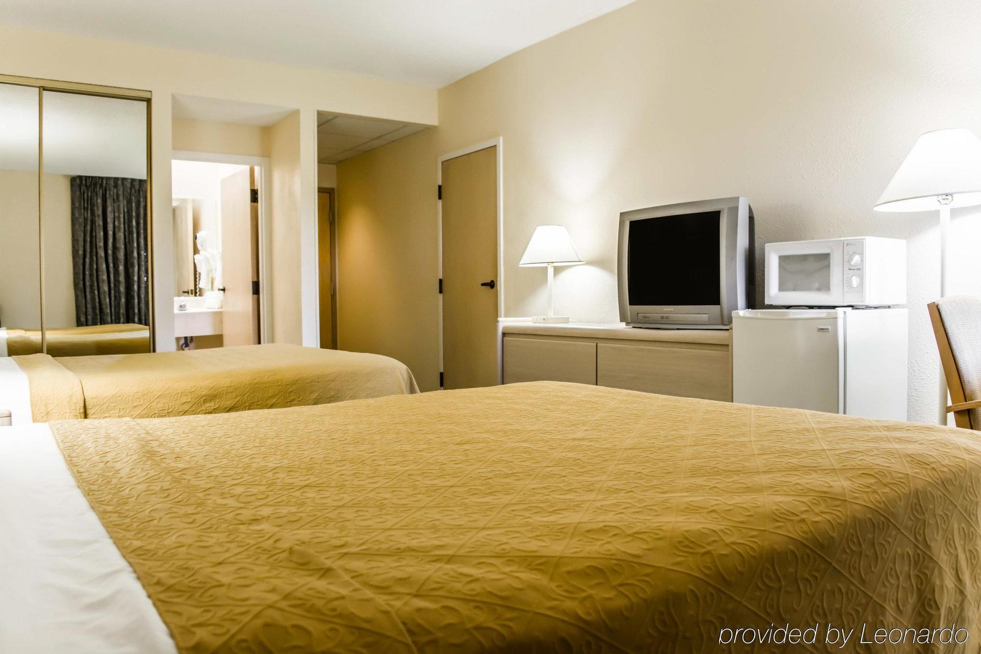 Quality Inn And Suites Golf Resort Golden Gate Eksteriør billede