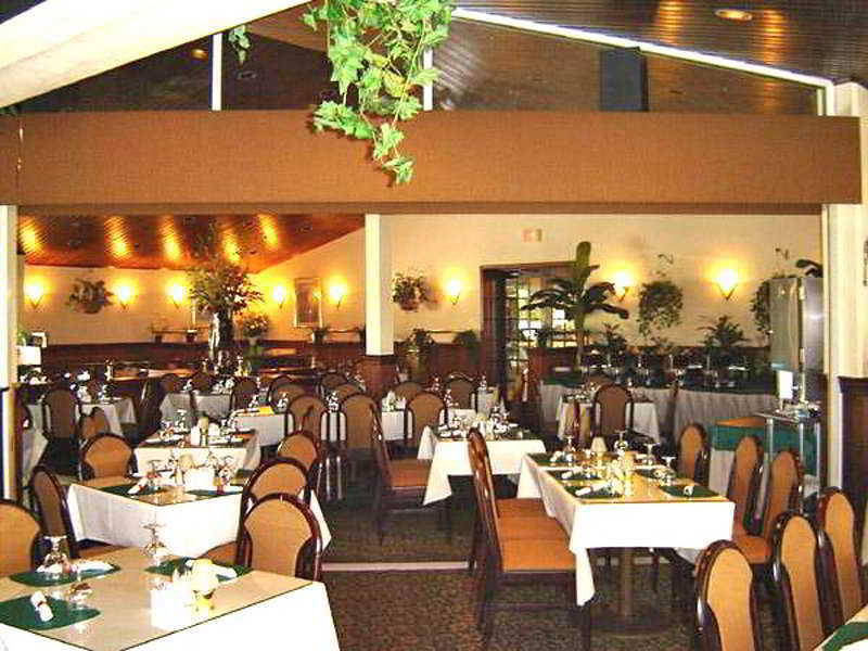 Quality Inn And Suites Golf Resort Golden Gate Restaurant billede