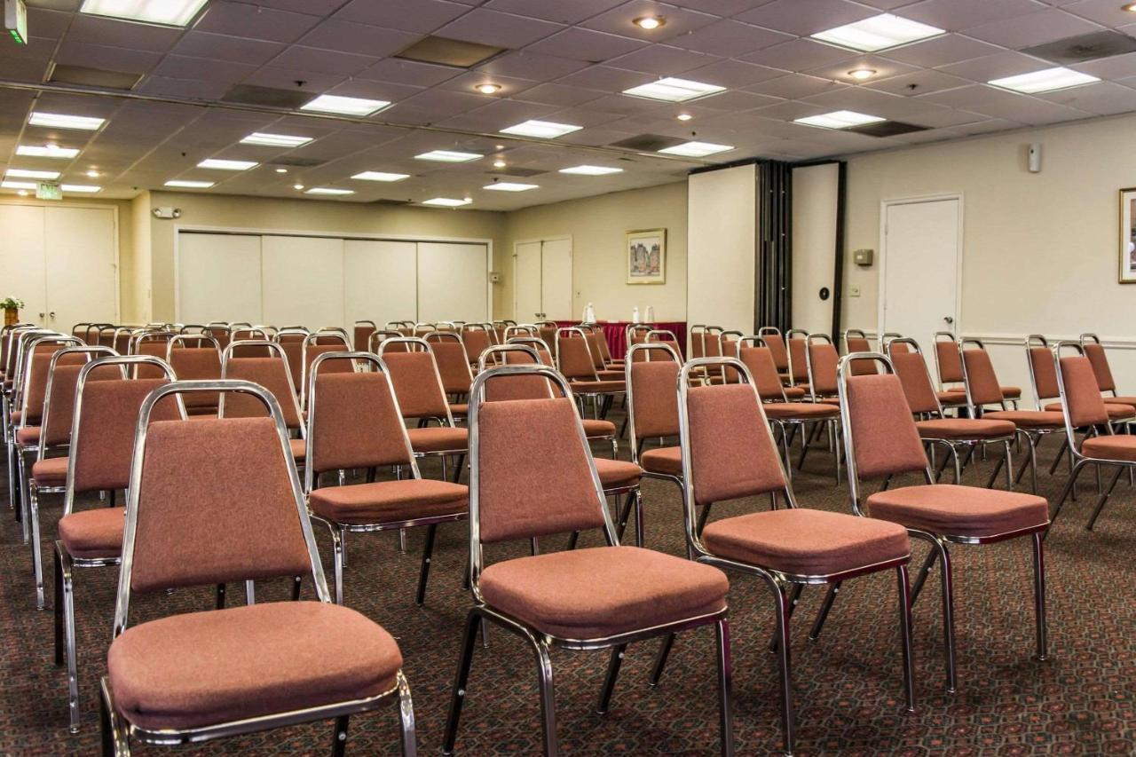 Quality Inn And Suites Golf Resort Golden Gate Eksteriør billede